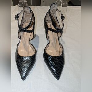 Rob White Leather Snake Skin Embossed Wrap Strap Heels